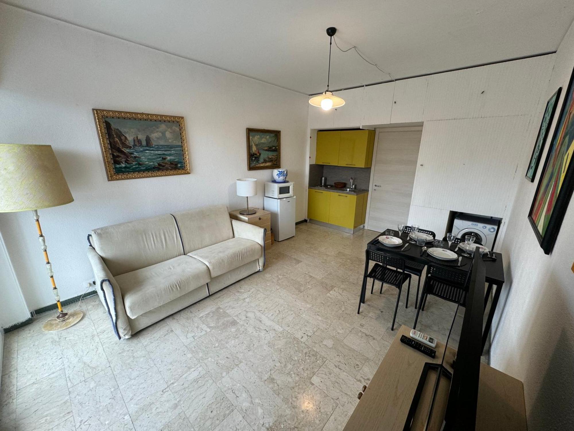 Tirrenia Beach House - Sea Front With Private Beach Sanremo Exterior photo